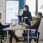 42% de las empresas en Chile podrían cambiar de clasificación, según nuevo estudio de Endeavor