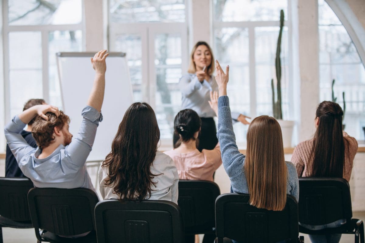 Geniall te invita a su Masterclass «Conviértete en un Pro en la investigación de audiencias»