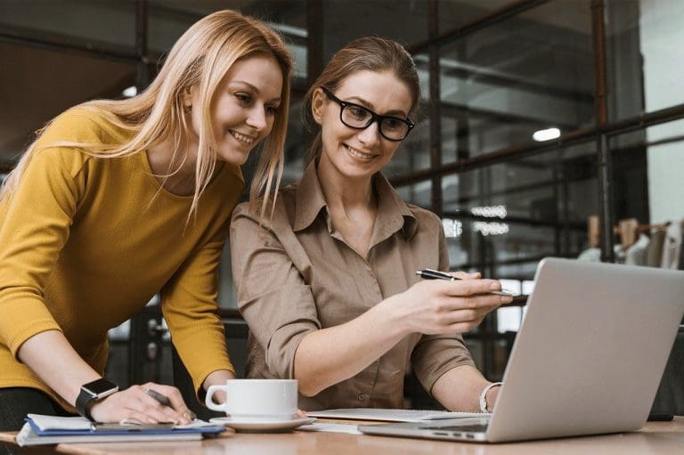 Laboratoria lanza programa para potenciar el crecimiento profesional de las mujeres