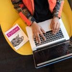 Diplomado gratuito con certificación universitaria beneficiará a 10 mil mujeres en el ámbito digital