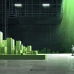 Montaje de ciudad moderna integrada con elementos verdes y nanotecnológicos