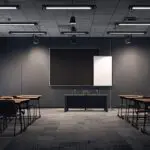 Sala de conferencias moderna con tecnología de punta y pantallas de alta resolución