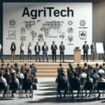 Auditorio moderno con jóvenes emprendedores presentando soluciones tecnológicas agritech frente a un público profesional.