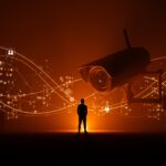 Representación visual de la vigilancia y privacidad en startups tecnológicas frente a la divulgación de datos públicos.