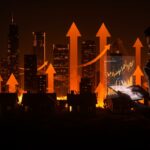 Impacto del private equity en la crisis de vivienda en EE.UU. con enfoque en tendencias de inversión y acceso inmobiliario para founders tech latinoamericanos.