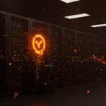 Vulnerabilidades críticas en React Server Components visualizadas en un entorno de servidor con fugas de código y ataques de Denial of Service, destacando medidas de seguridad para startups.