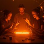 Activistas usando impresión 3D para fabricar silbatos contra vigilancia ciudadana, promoviendo el activismo tecnológico y la defensa de derechos civiles.