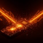 Escasez de memoria impacta envíos de smartphones, representado por fragmentación digital y cadena de suministro tecnológica en tonos naranja y negro.