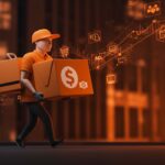 Repartidor de food delivery con gran pedido destacando eliminación de tarifas por encima de 50 dólares, representando tendencias y competencia en el mercado delivery.