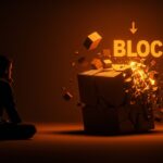 Jack Dorsey observando la reducción digital del bloque, simbolizando la reestructuración y eficiencia en startups tecnológicas.