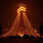 Visualización de la valuación de Stripe alcanzando $159 mil millones con metáforas de inversión fintech y crecimiento de startups en paleta naranja y negro.