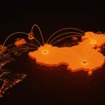 Mapa conceptual que muestra la influencia geopolítica de China en Taiwán e Irán y su impacto en tecnología y mercados energéticos globales.