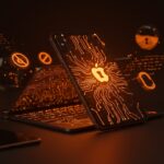 Imagen de un iPhone transformándose en una computadora portátil, ilustrando el potencial completo del hardware móvil y las restricciones de software de Apple para startups y desarrolladores.