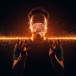 Jensen Huang con holograma de cerebro digital representando la Inteligencia Artificial General y la innovación tecnológica en el ecosistema startup.