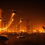 Drones de limpieza coordinados simbolizando robótica escalable y modelo RaaS tras inversión de Lucid Bots.