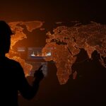 Rastreo tecnológico de petroleros fantasma de Irán usando OSINT marítimo y apps gratuitas, impacto en el mercado petrolero global y el Estrecho de Ormuz.