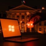 Migración tecnológica del gobierno francés de Windows a Linux destacando la soberanía digital y software libre en administración pública.