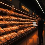 Mercadona innovando en la venta de pescado envasado en España frente a la crisis del consumo de pescado, destacando oportunidades en foodtech y retailtech.