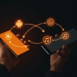 Migración de datos de Android a iPhone representada con dispositivos conectados y flujos digitales en colores naranja y negro para guía completa 2026.