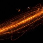Impacto ambiental de las megaconstelaciones de satélites Starlink y su efecto en la sostenibilidad espacial futura.