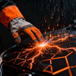 Estudio del Max Planck sobre la corrosión de recubrimientos por gotas de lluvia electrificadas en el sector automotriz.