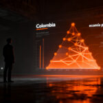Análisis demográfico de Colombia 2026: impacto de la baja fecundidad en el mercado startup y economía plateada.